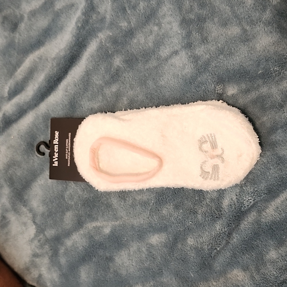 New La vie en rose slippers